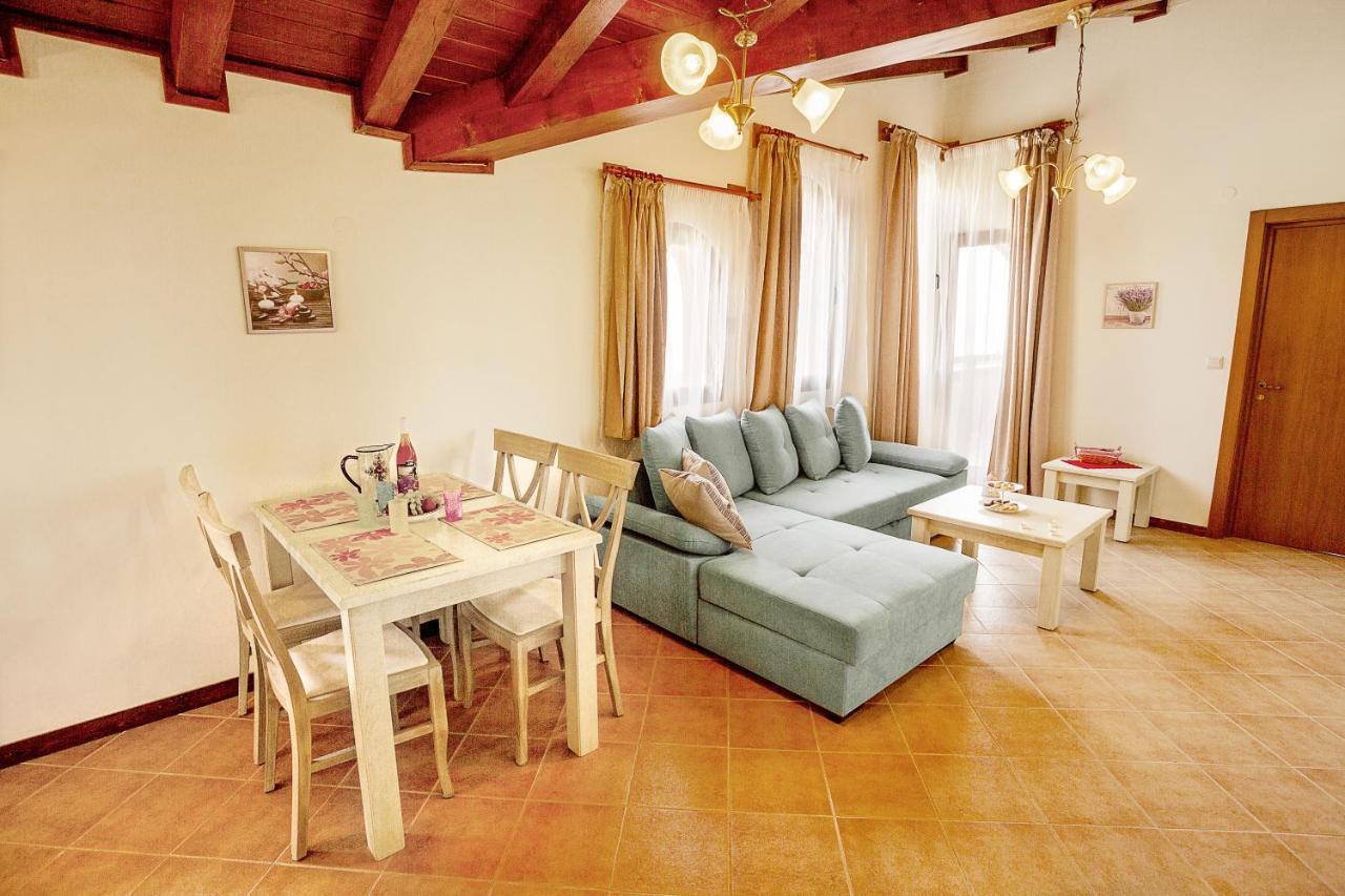 Mountain View Pirin Golf Daire Bansko Dış mekan fotoğraf